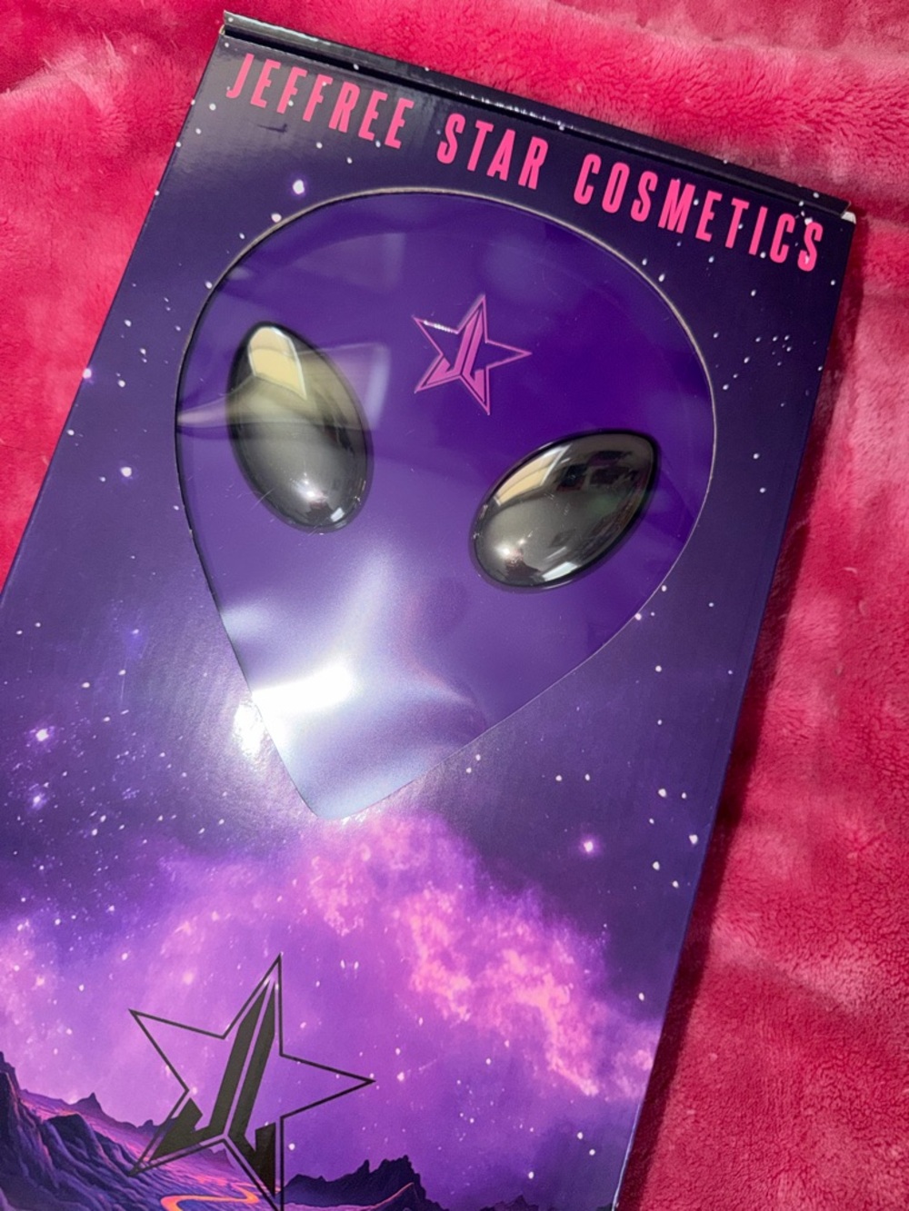 Jeffree Star Alien mirror that's